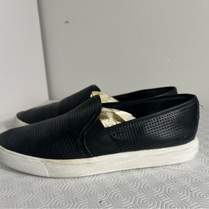 Vince Camuto Black Textured Slip-On Loafers